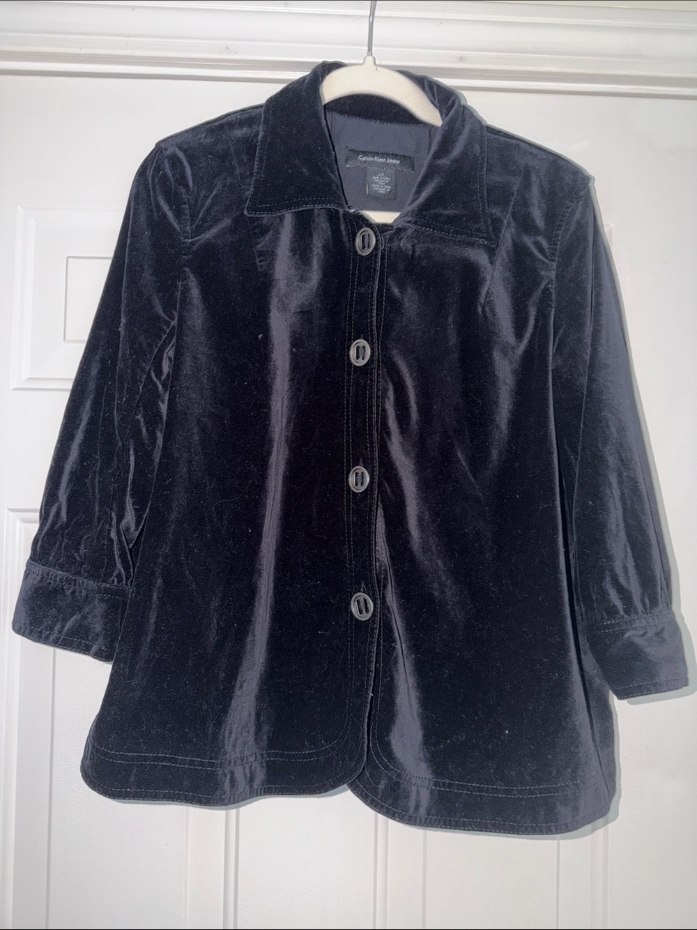 Calvin Klein Jeans Black Velvet Button-Front Blazer. Womens Sz L